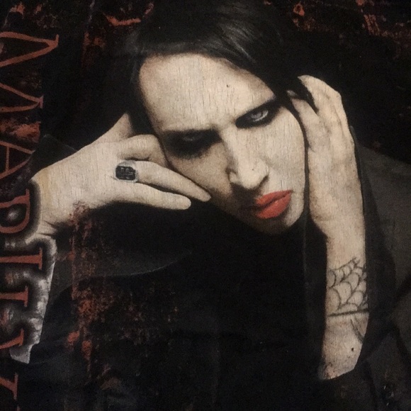 Hot Topic Marilyn Manson Shirt Eat Me Drink Me - Picture 4 of 6